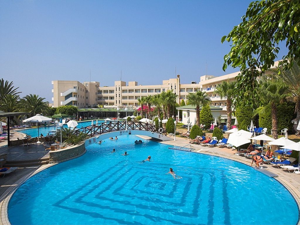 Aloe Hotel Paphos Exterior foto